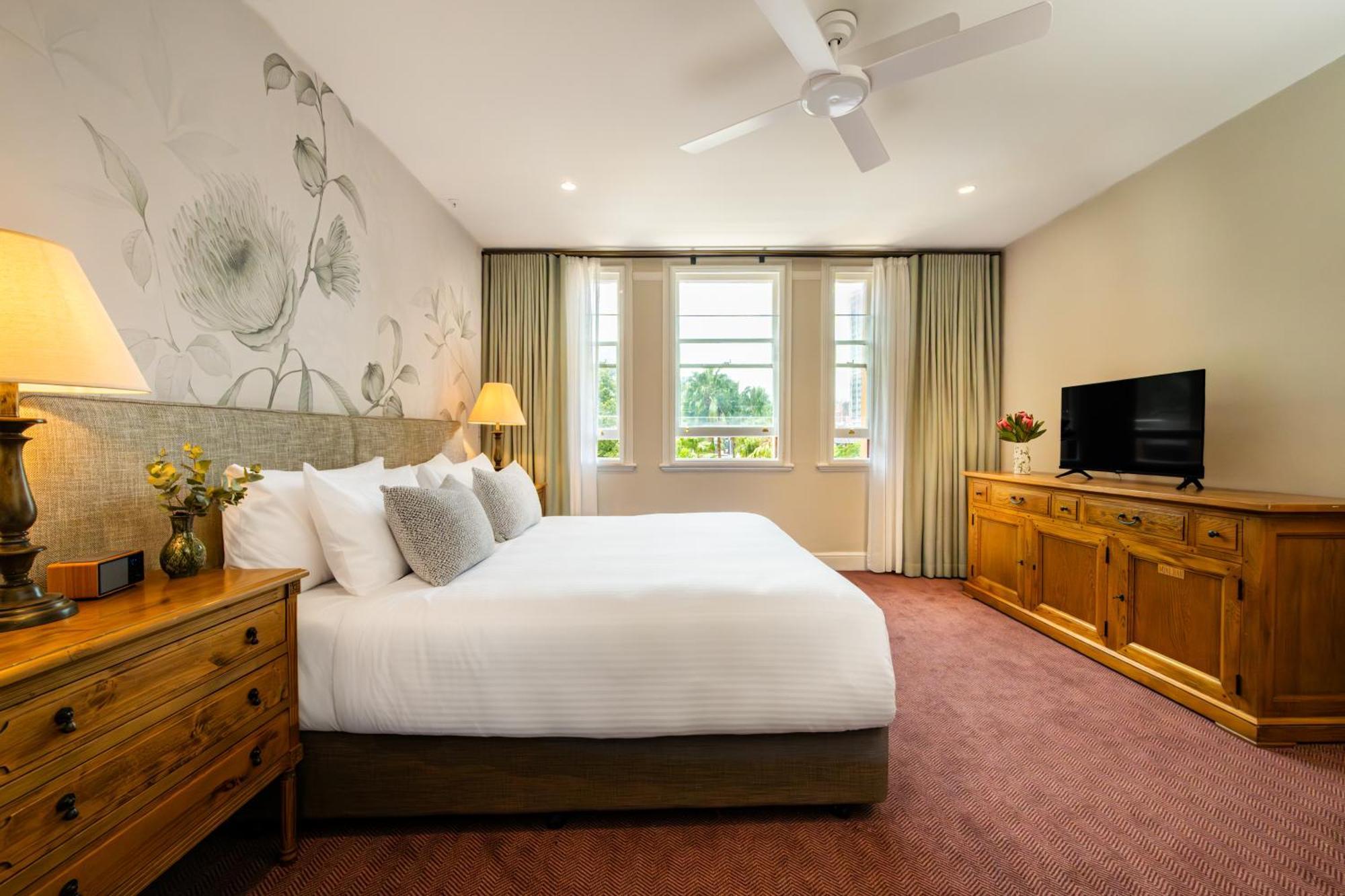 The Russell Boutique Hotel Sydney Bagian luar foto
